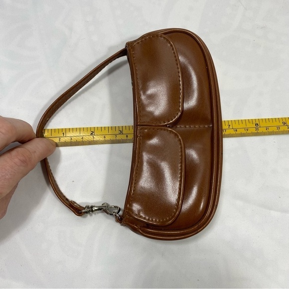 Brown mini bag with handle​​​​​​​​​​ - Picture 2 of 7